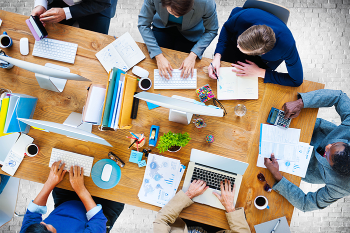 ترجمة فورية معتمدة لجميع السفارات والهيئات الحكومية 